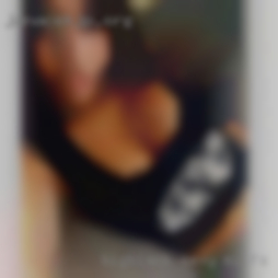 Bigblack sexy milfs fuck everythin from Ashtabula OH.