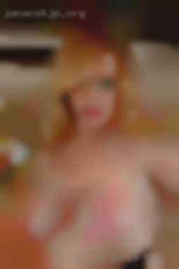Come on girls fuck i ant looking that bad near Lakewood CA.